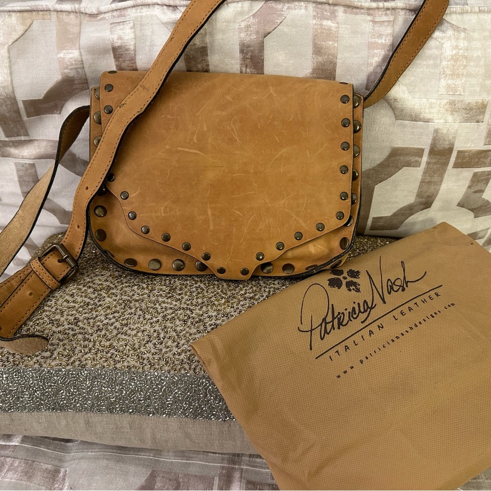 Patricia Nash Tan Leather Crossbody Bag